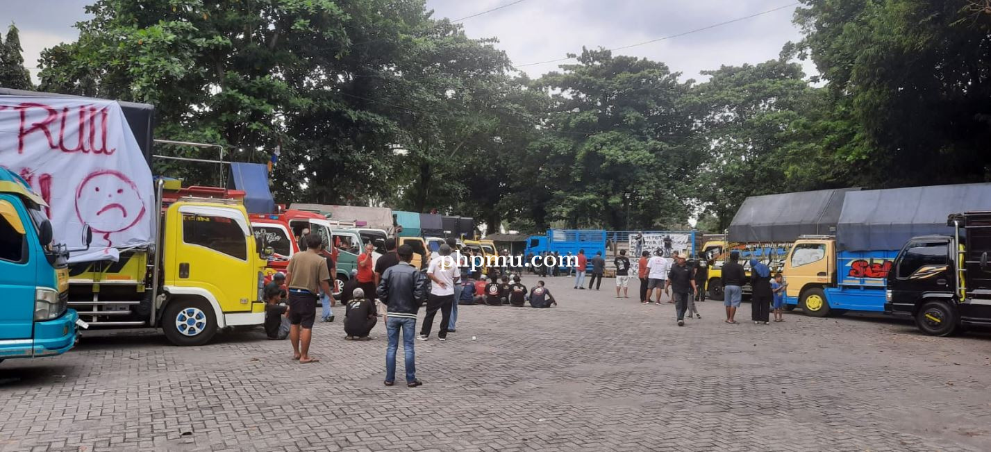 TERKAIT PROTES MASALAH ATURAN ODOL , ALIANSI SOPIR TRUK JOGJAKARTA SIAP DUKUNG JOGJA AMAN